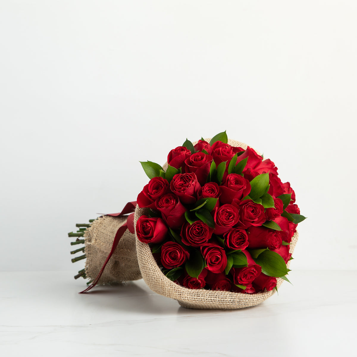 Large Bouquet of Red Roses – Verbena Flores
