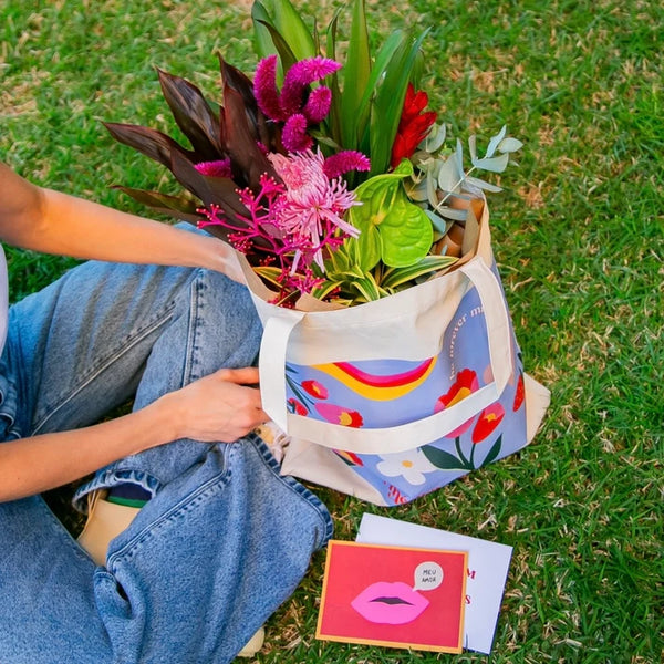 BOLSA COM FLORES LOVE TROPICAL