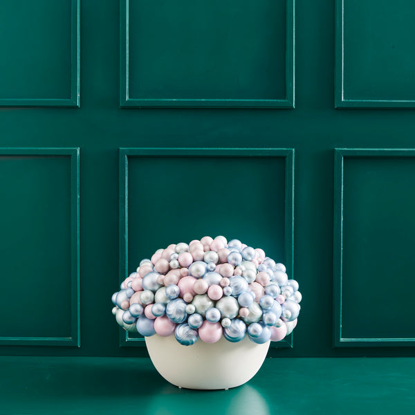 TOPIARY AND TABLE CENTER DUO WITH CANDY COLORS BALLS