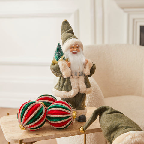 SANTA CLAUS WITH GARLANDS