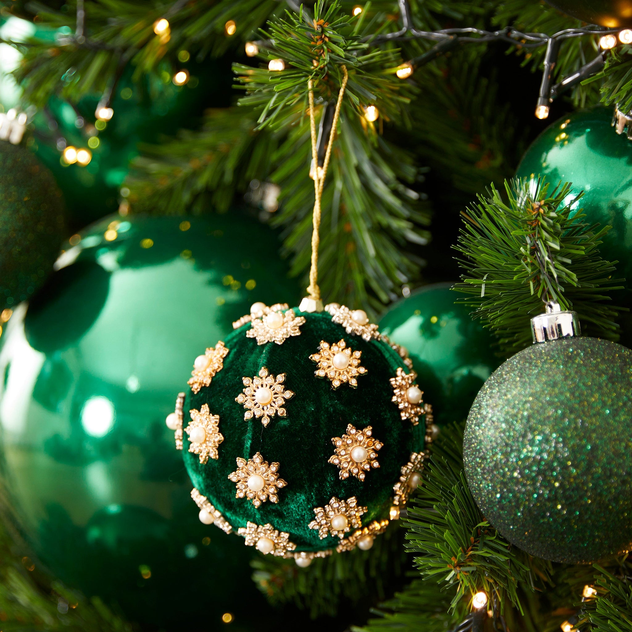 BOLA GREEN GRACE COM PÉROLAS