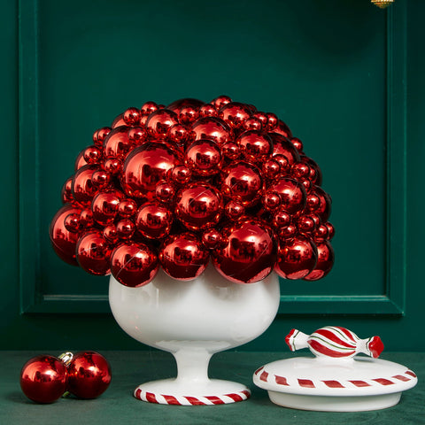 BOWL NUTCRACKER WITH CHRISTMAS BALLS
