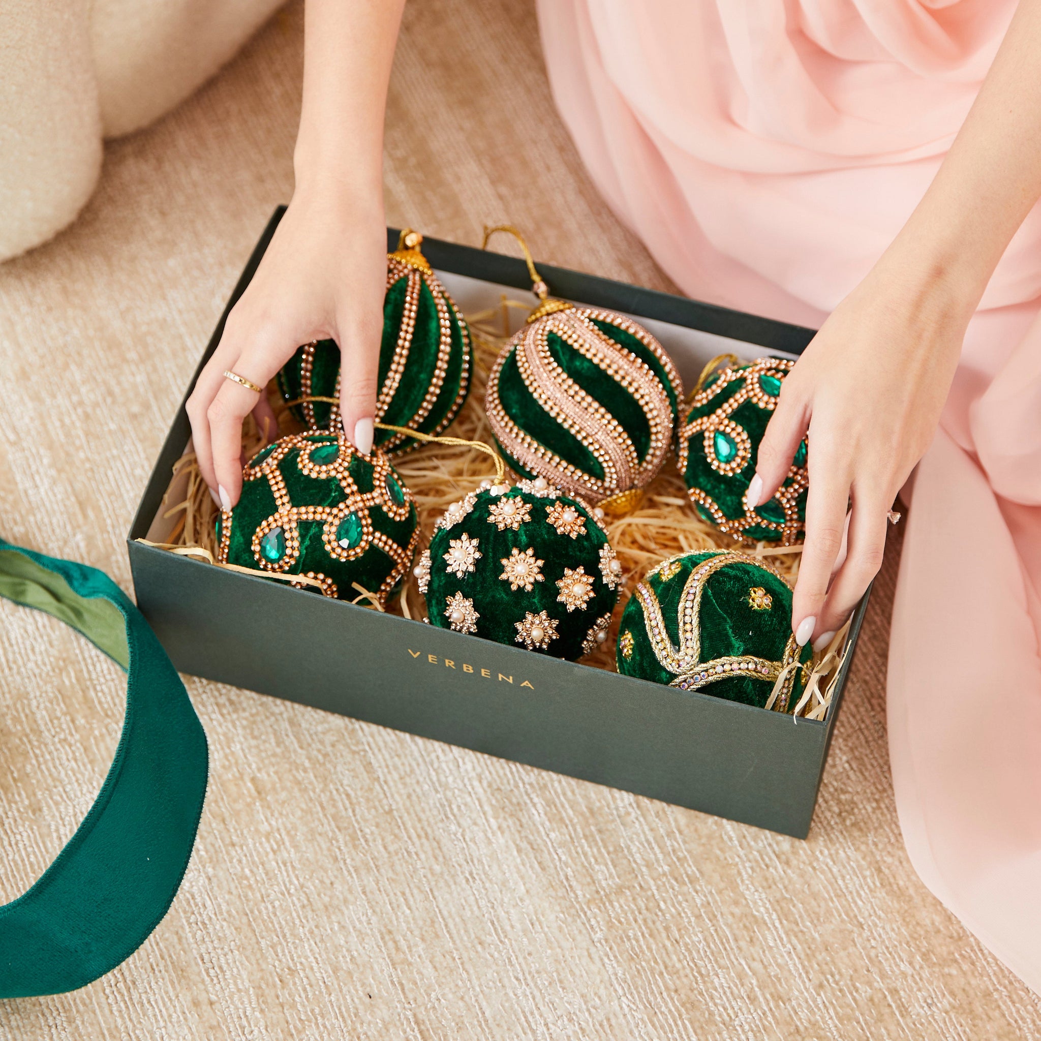 CAIXA COM 6 BOLAS GREEN GRACE