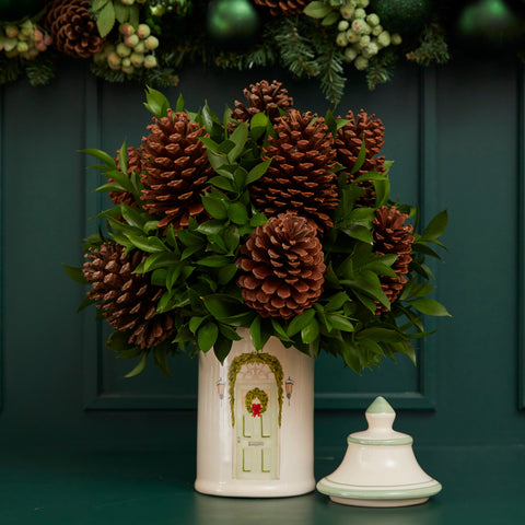 BOWL NUTCRACKER WITH CHRISTMAS BALLS