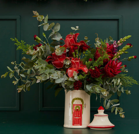 BOWL RED DOOR COM FLORES TROPICAIS