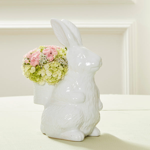 OLIVIA RABBIT COM FLORES COR DE ROSA