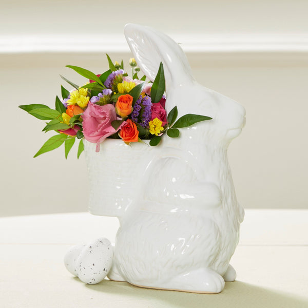 OLIVIA RABBIT COM FLORES COLORIDAS