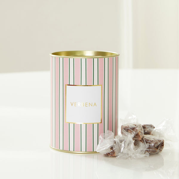 KIT GARDEN COM FLORES MODERNAS E DOCES