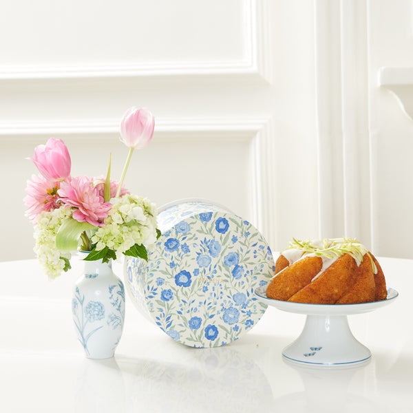 VASO PORCELANA CELESTE, BOLO DE LARANJA E BOLEIRA