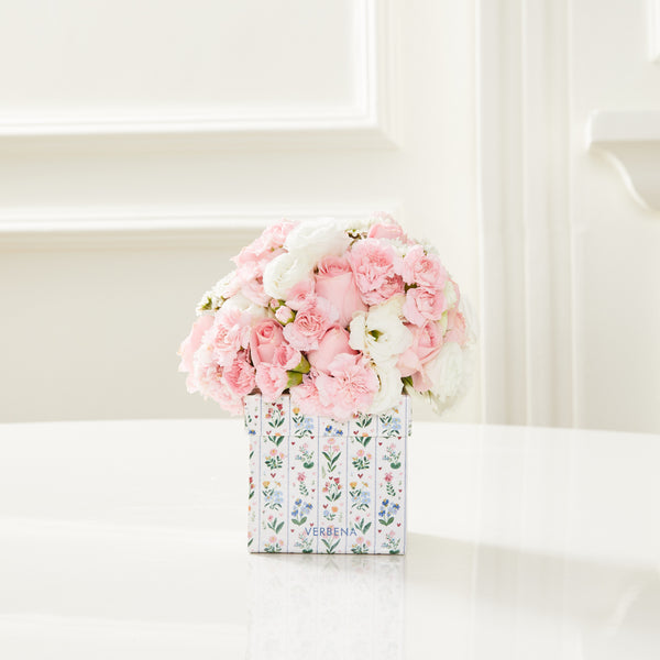 KIT GARDEN COM FLORES DELICADAS E DOCINHOS