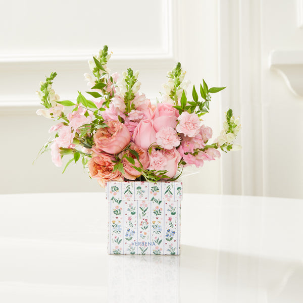 KIT GARDEN COM FLORES MODERNAS E DOCES