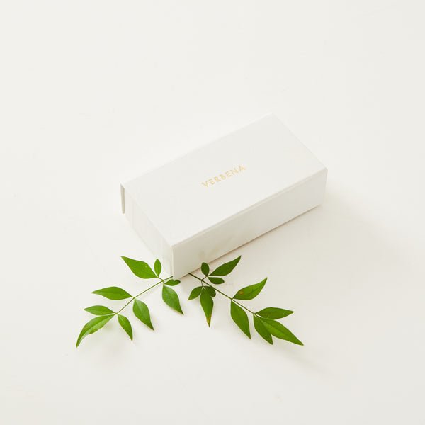 CAIXA BRANCA CLASSIC COM 8 BRIGADEIROS