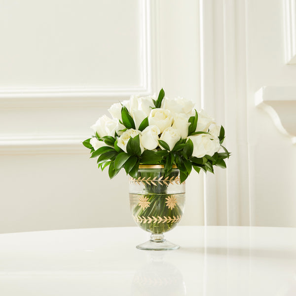 VASO LUCERNE COM ROSAS BRANCAS