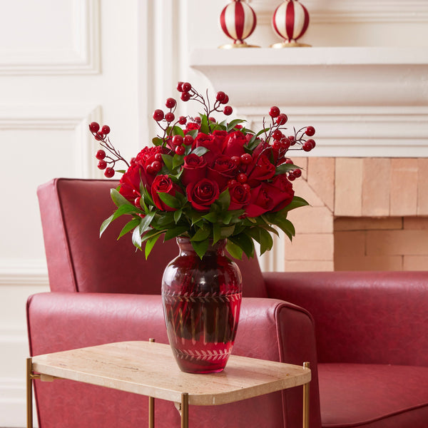 VASO RED DAVOS COM ROSAS E BERRIES DE NATAL