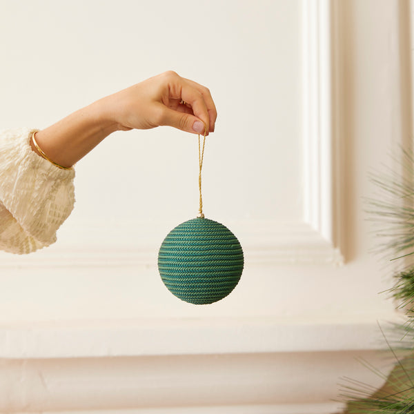 PAMPAS JINGLE TREE