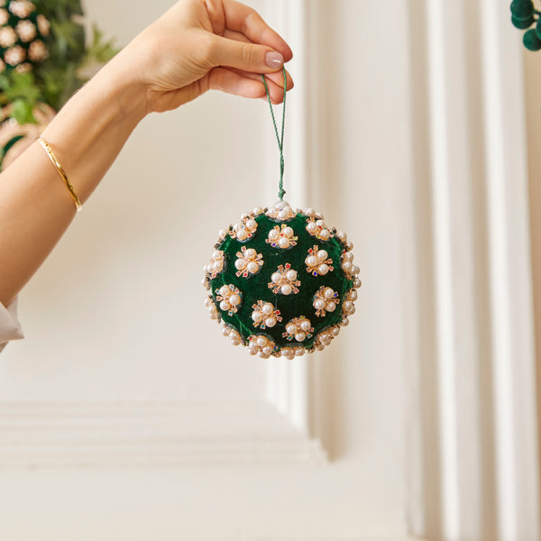 PAMPAS JINGLE TREE