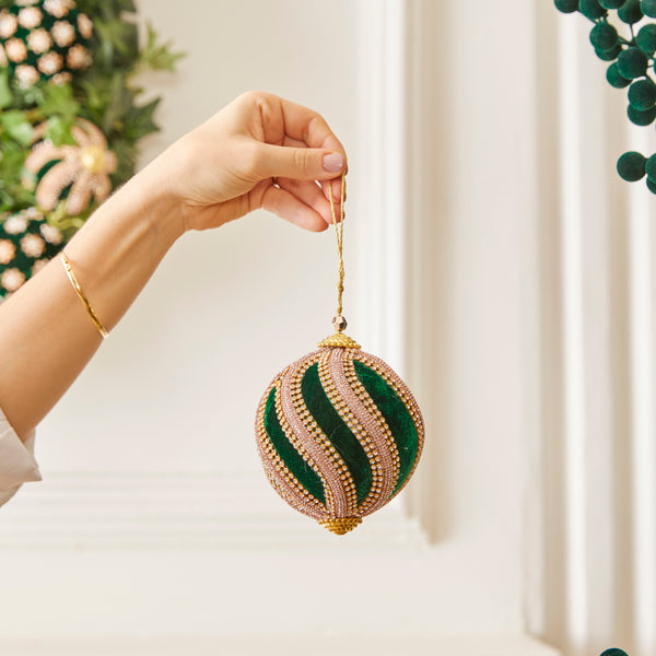 PAMPAS JINGLE TREE