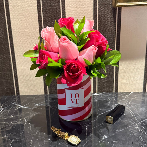 LATA LOVE COM MIX DE 15 ROSAS COR DE ROSA E PINK