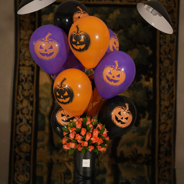 HALLOWEEN BLACK MEDIUM BOX COM 50 ROSAS ALARANJADAS E BALÕES