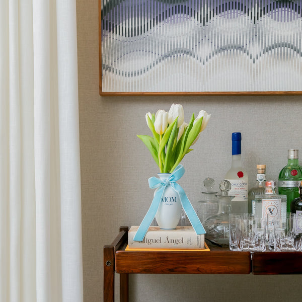 VASO PORCELANA MOM COM TULIPAS BRANCAS