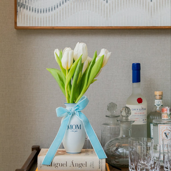VASO PORCELANA MOM COM TULIPAS BRANCAS