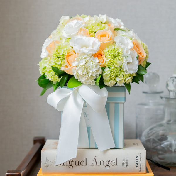 DUAS CAIXA MOM I LOVE YOU COM FLORES CHÁ E BRANCAS