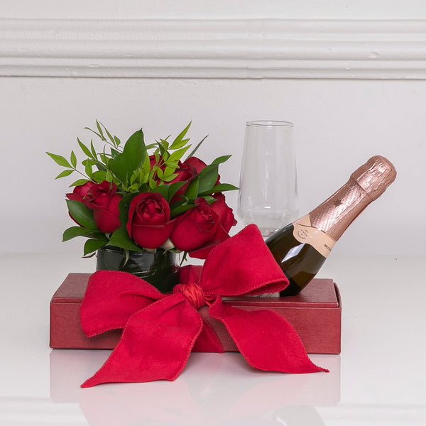 ROMANTIC BABY CHANDON BOX COM ROSAS VERMELHAS
