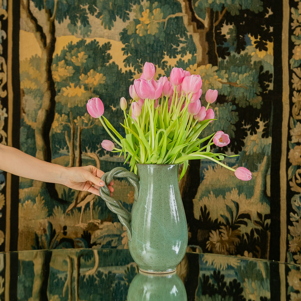 GREEN OHANA WITH PINK ORCHIDS