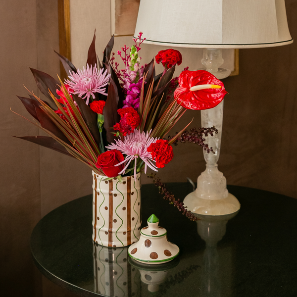 BOWL BROWN STRIPES COM FLORES MODERNAS